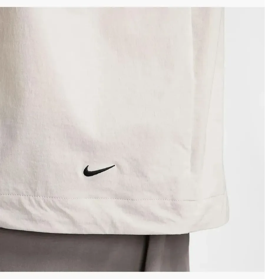 Куртка Nike Tech Woven Full Zip Windrunner HM7151-014