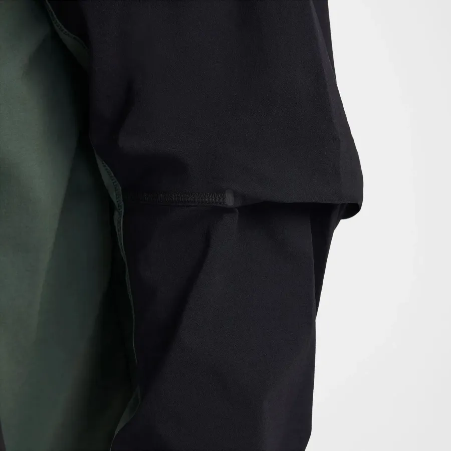 Куртка Nike Tech Woven Full Zip Windrunner HM7151-338