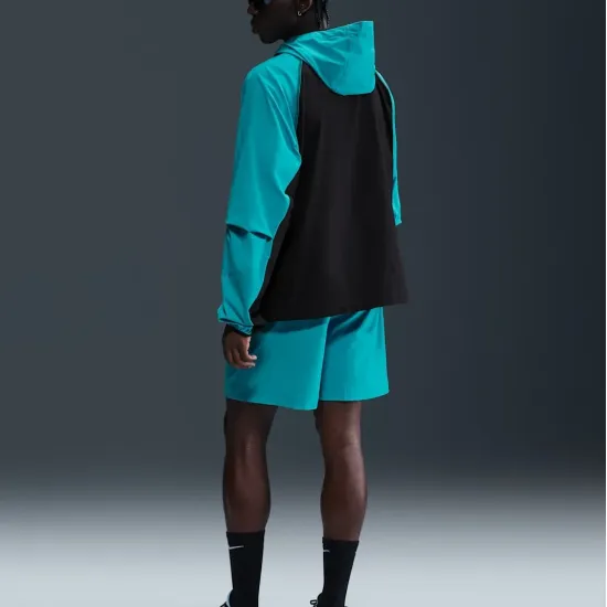 Куртка Nike Tech Woven Full Zip Windrunner HM7151-345