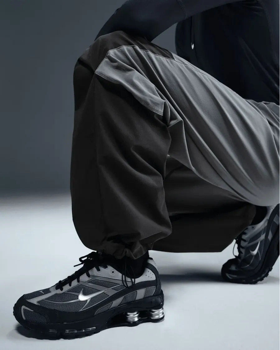 Штани Nike Tech Woven Oversized Trousers HM7158-065