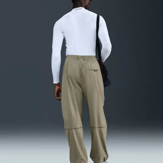 Штани Nike Tech Woven Oversized Trousers HM7158-320