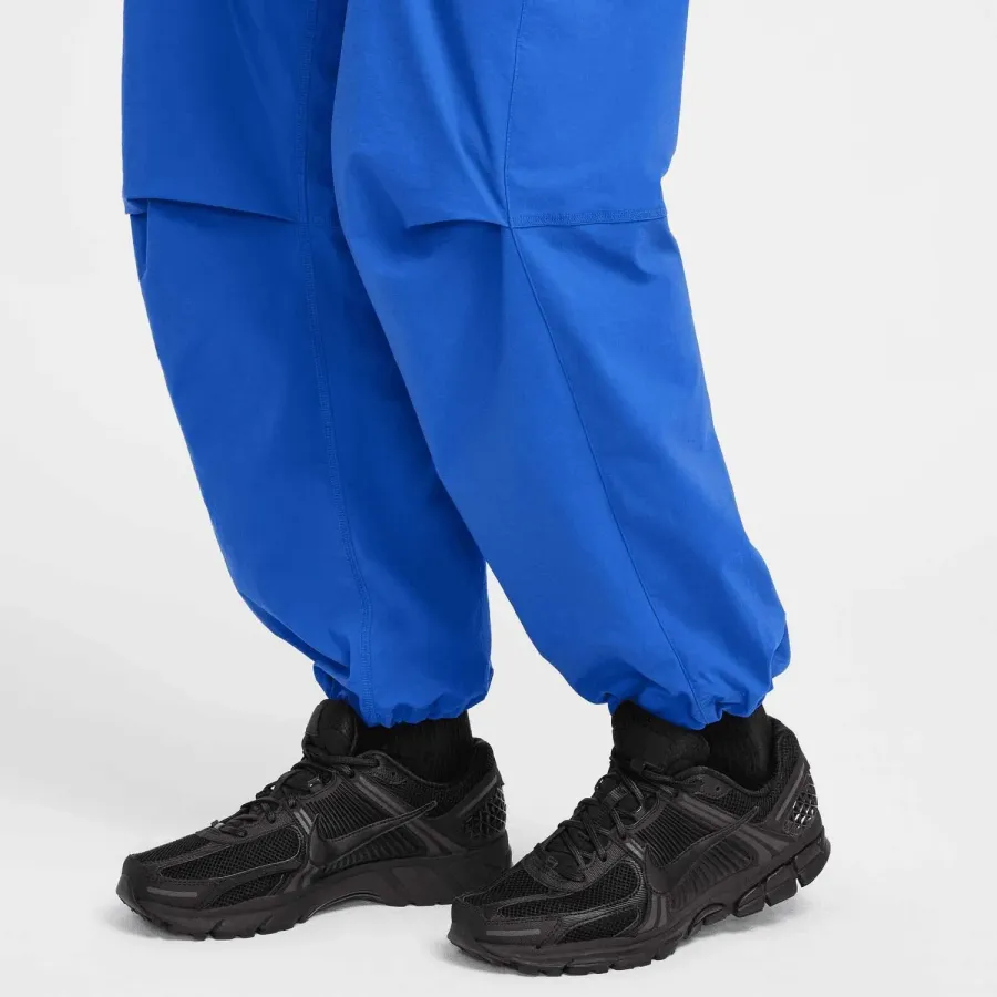 Штани Nike Tech Woven Oversized Trousers HM7158-480