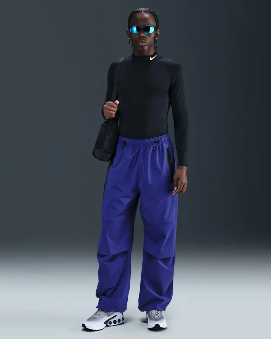 Штани Nike Tech Woven Oversized Trousers HM7158-539