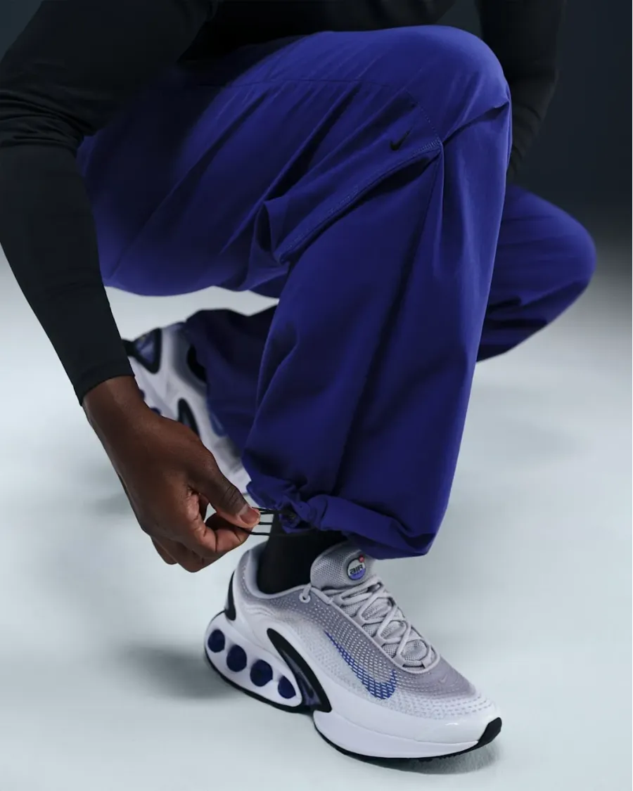 Штани Nike Tech Woven Oversized Trousers HM7158-539
