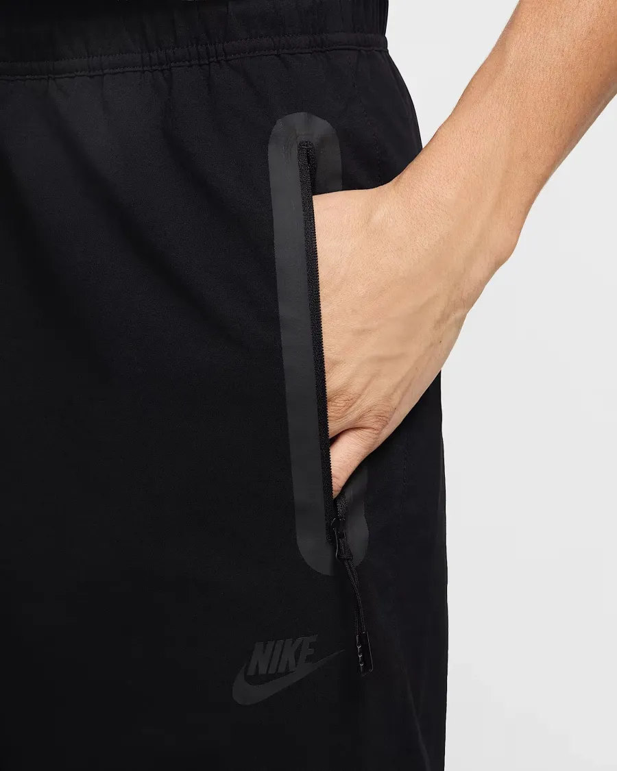 Штани Nike Tech Woven HM8241-010