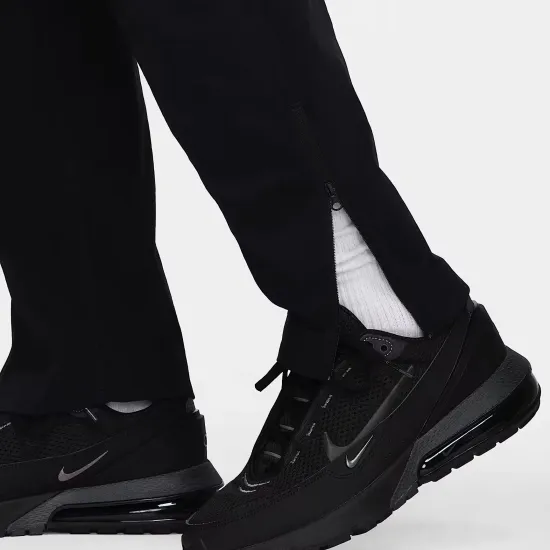 Штани Nike Tech Woven HM8241-010