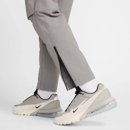 Штани Nike Tech Woven HM8241-014