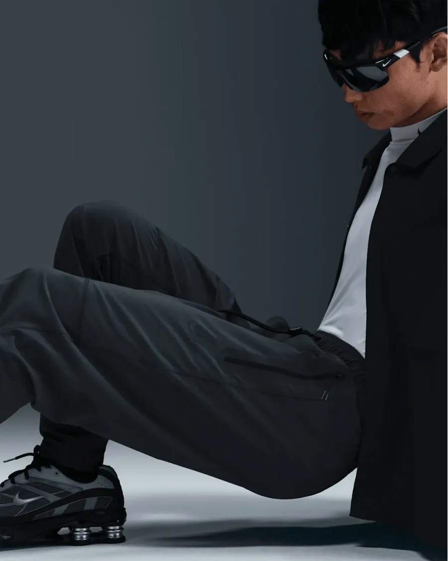 Штани Nike Tech Woven HM8241-061