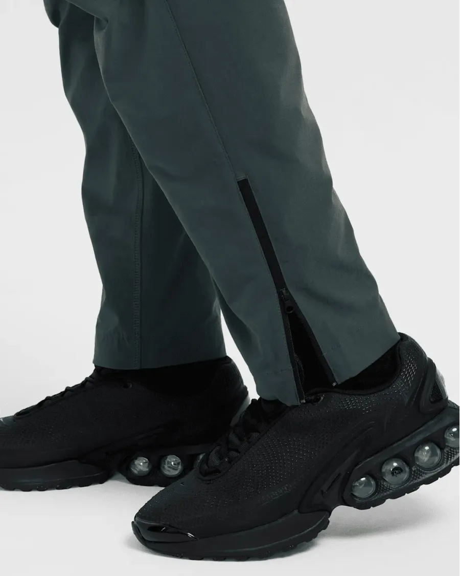 Штани Nike Tech Woven HM8241-338