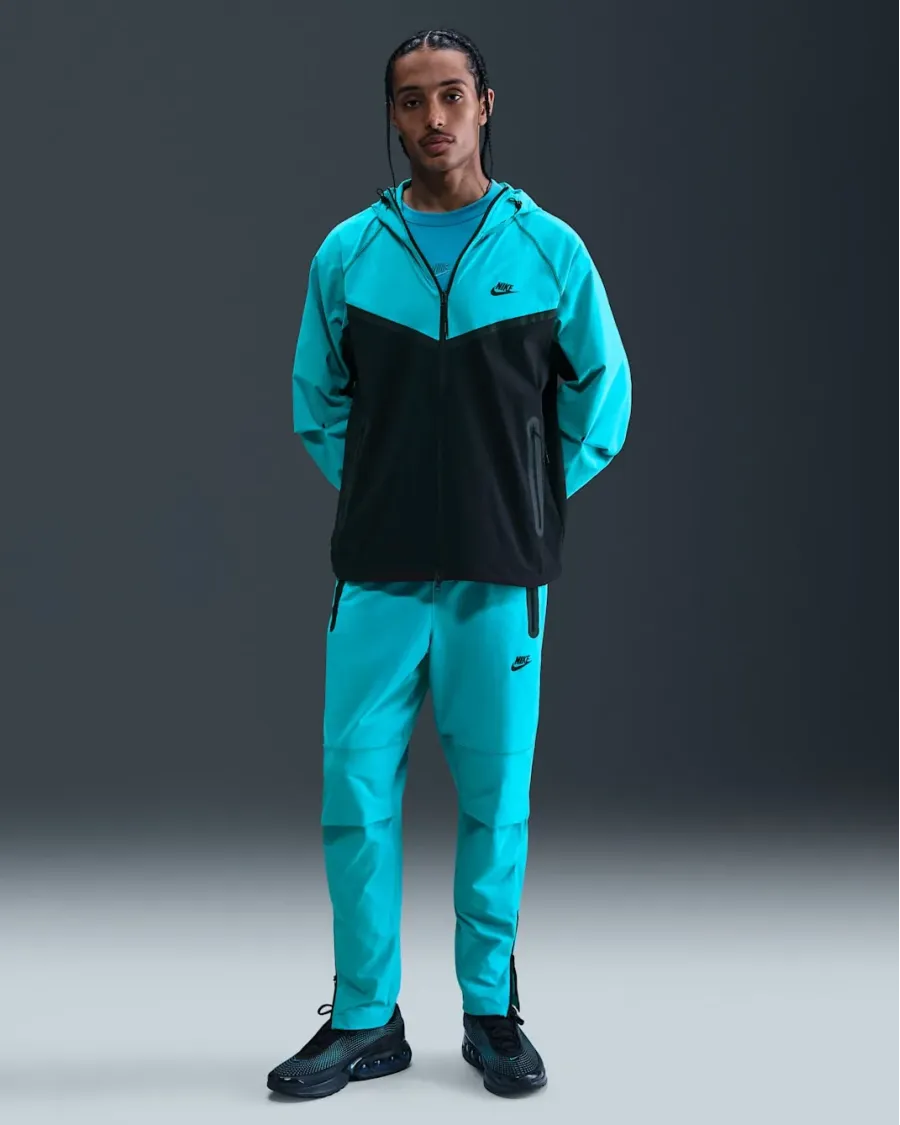 Штани Nike Tech Woven HM8241-345