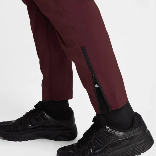 Штани Nike Tech Woven HM8241-652