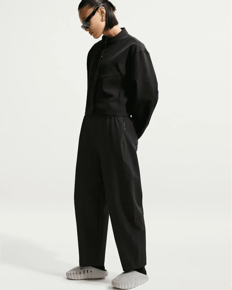 Штани Nike 24.7 PerfectStretch Dri-FIT High-Waisted Loose Barrel-Leg HM8847-010