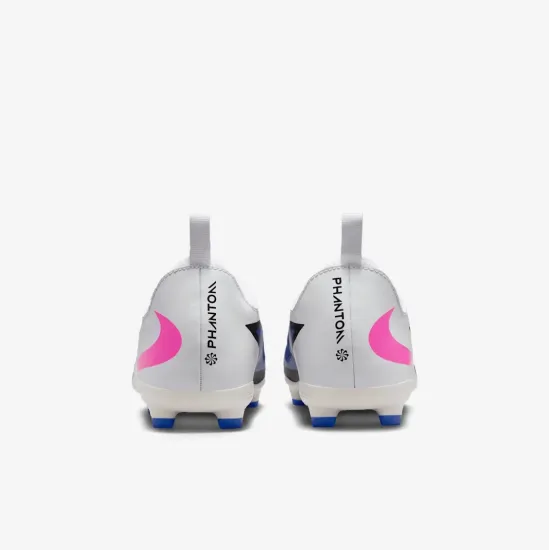 Бутси Nike Phantom 6 Low Academy MG HM9203-446