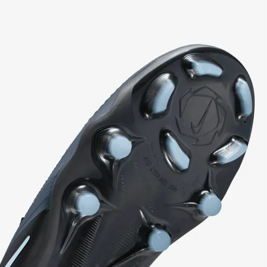Бутси Nike Phantom 6 Low Pro MG HM9204-003