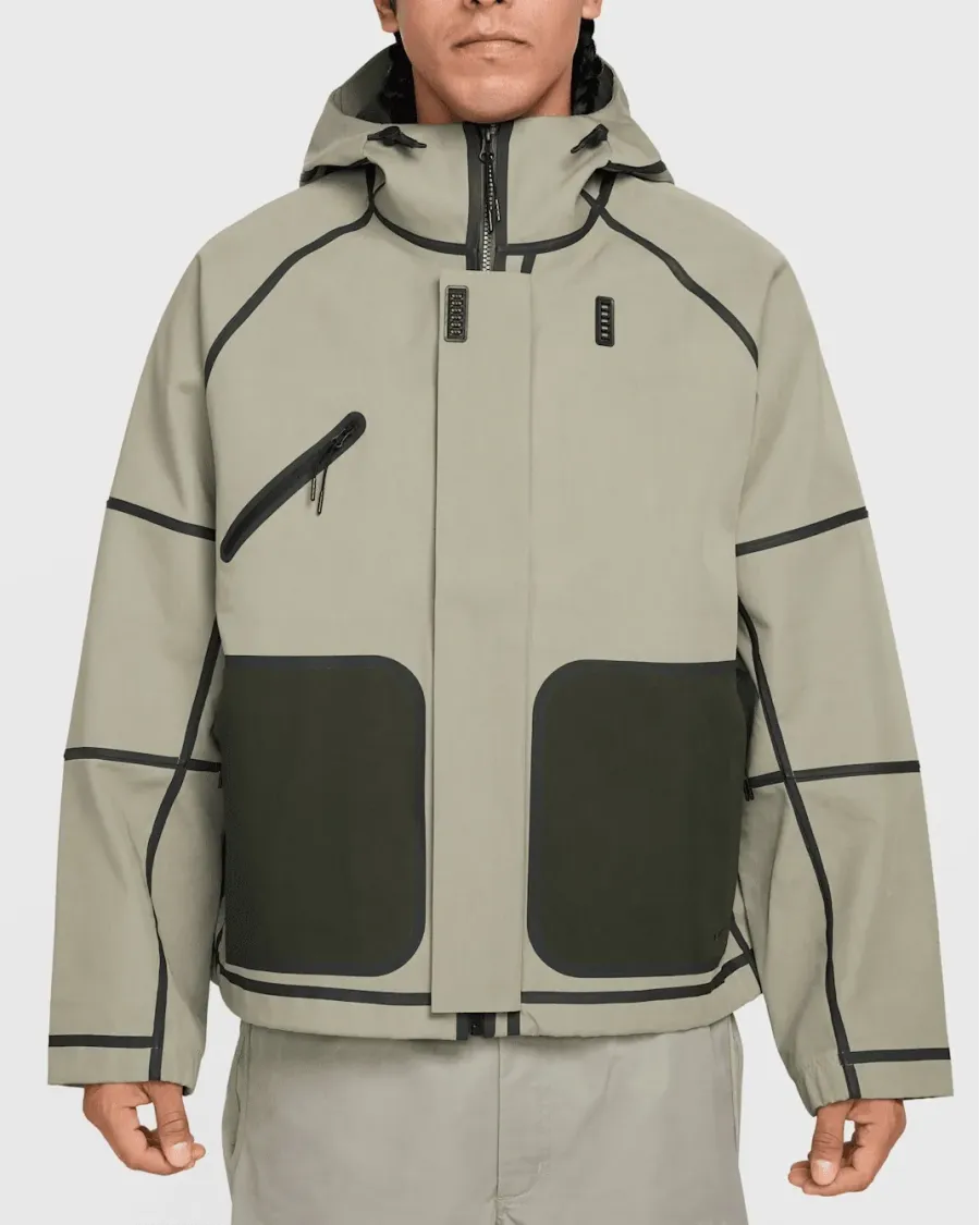 Куртка Nike Tech Storm-FIT Hooded Rain HM9473-320