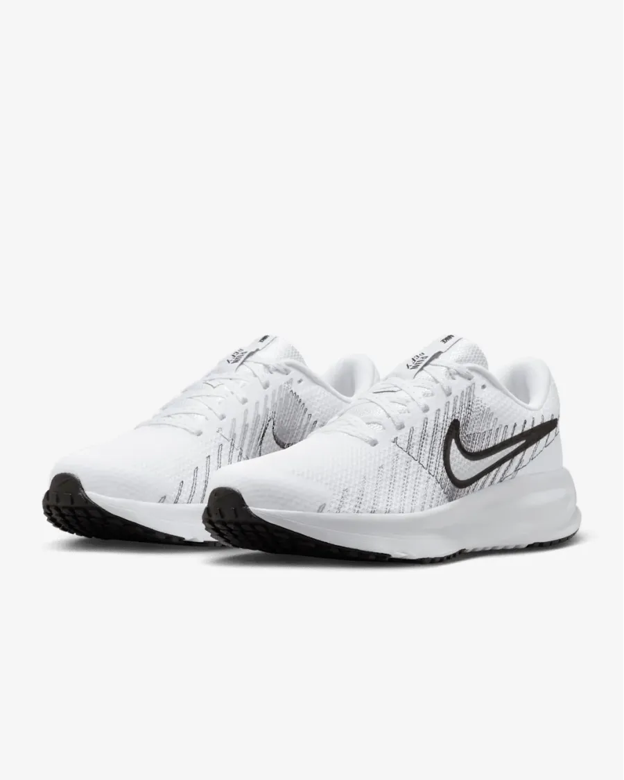 Кросівки Nike Run Defy HM9593-101