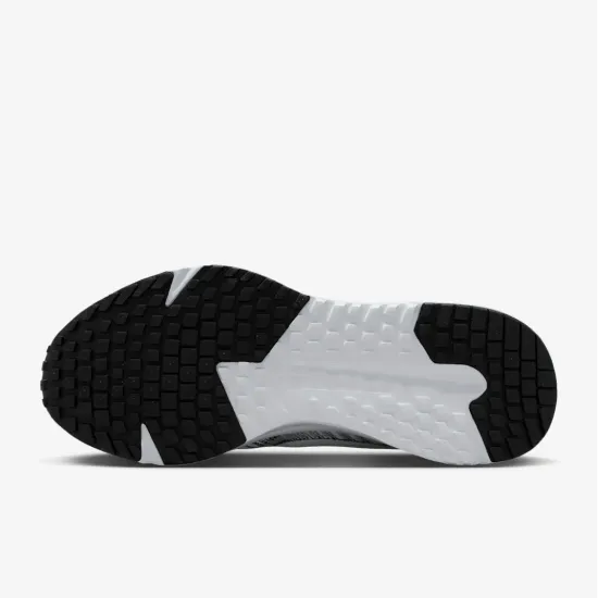 Кросівки Nike Run Defy HM9593-101