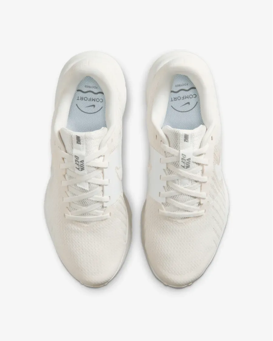 Кросівки Nike Run Defy HM9593-107