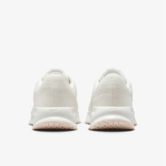 Кросівки Nike Run Defy HM9593-107