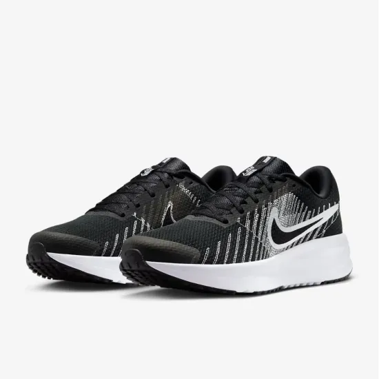 Кросівки Nike Run Defy HM9594-004