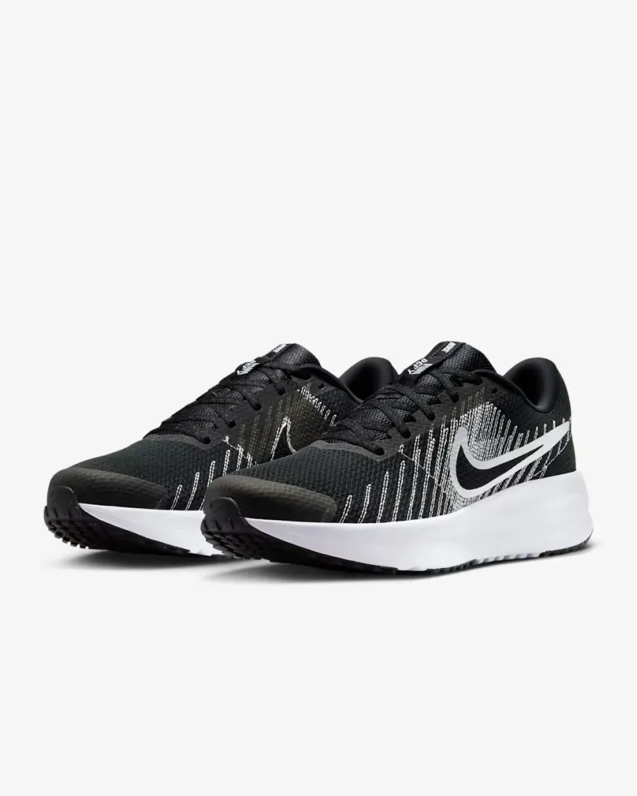 Кросівки Nike Run Defy HM9594-004