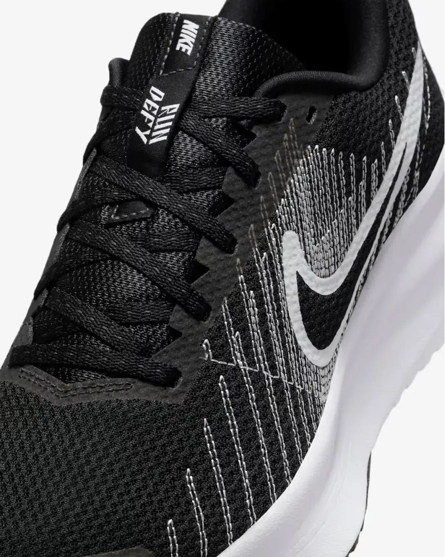 Кросівки Nike Run Defy HM9594-004