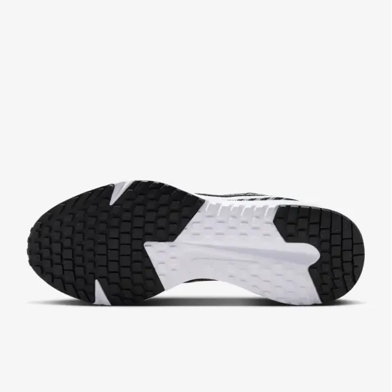 Кросівки Nike Run Defy HM9594-004