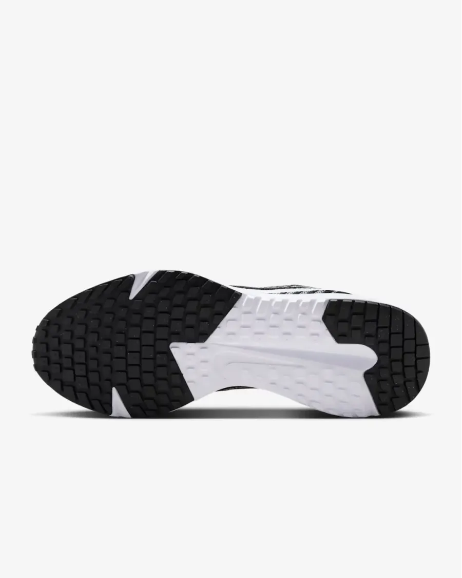 Кросівки Nike Run Defy HM9594-004