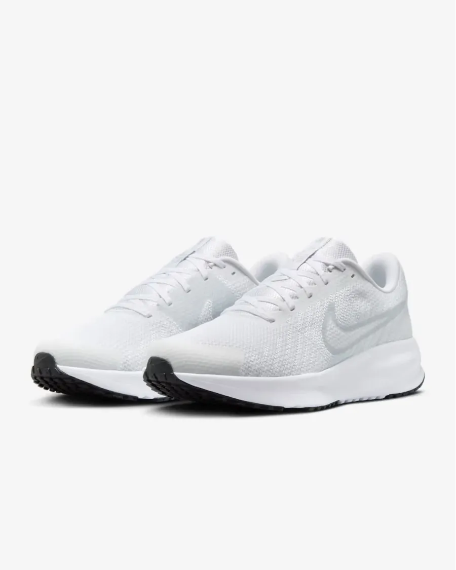 Кросівки Nike Run Defy HM9594-100