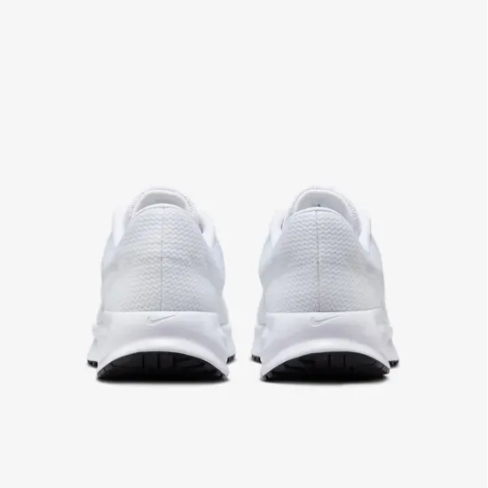Кросівки Nike Run Defy HM9594-100