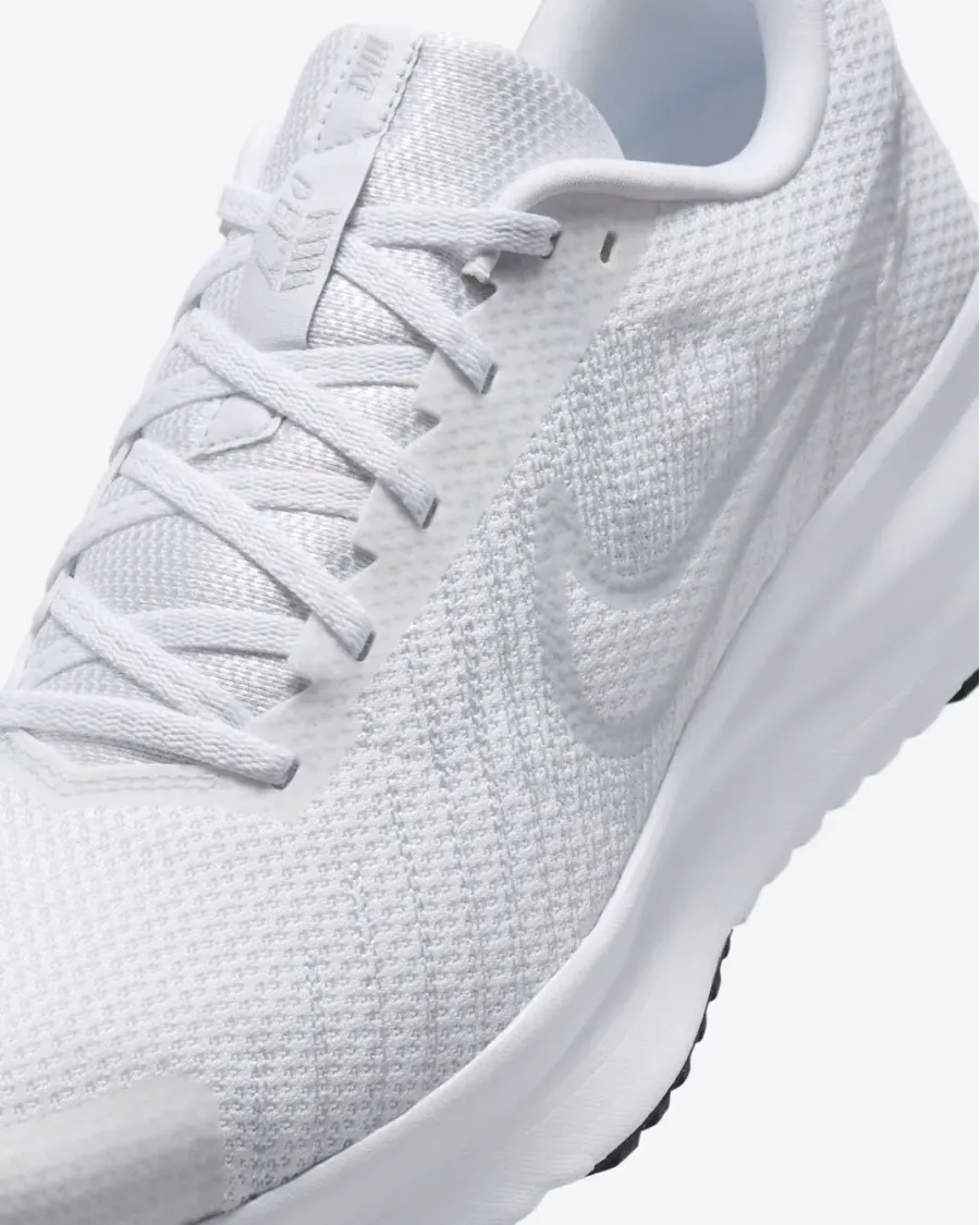 Кросівки Nike Run Defy HM9594-100