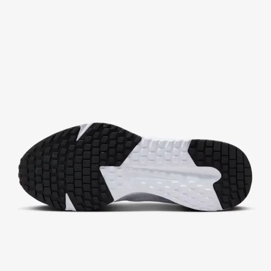 Кросівки Nike Run Defy HM9594-100