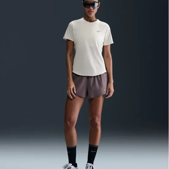Футболка Nike Swift Dri-FIT HM9698-133