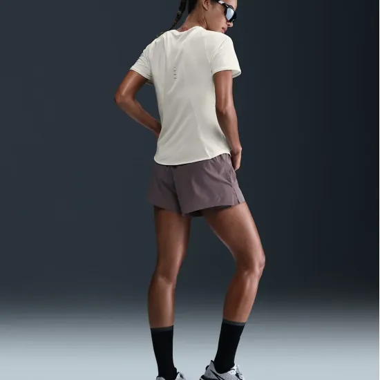 Футболка Nike Swift Dri-FIT HM9698-133