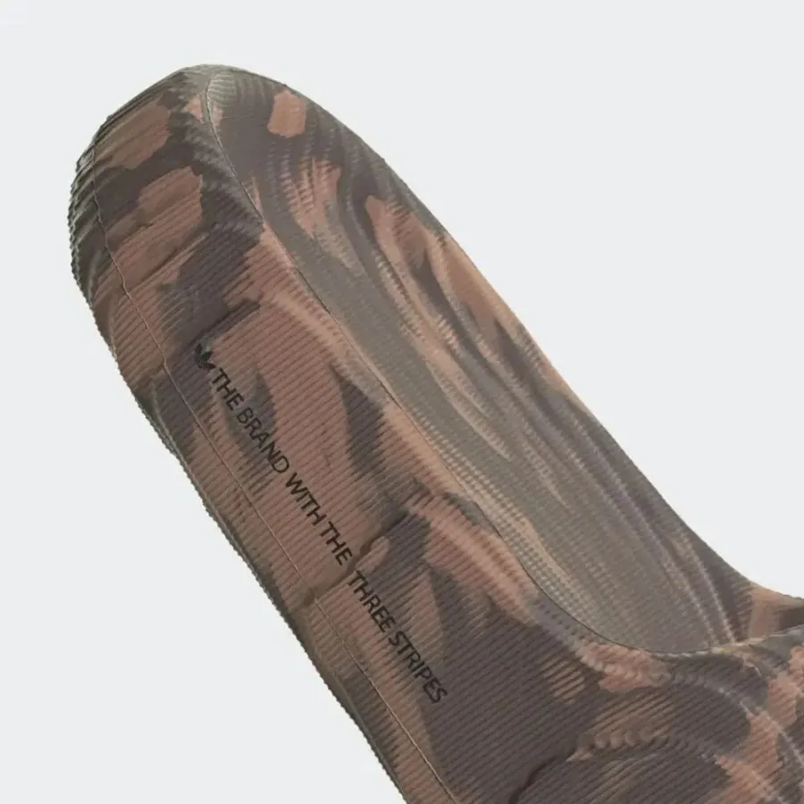 Тапочки Adidas Adilette 22 HP6518