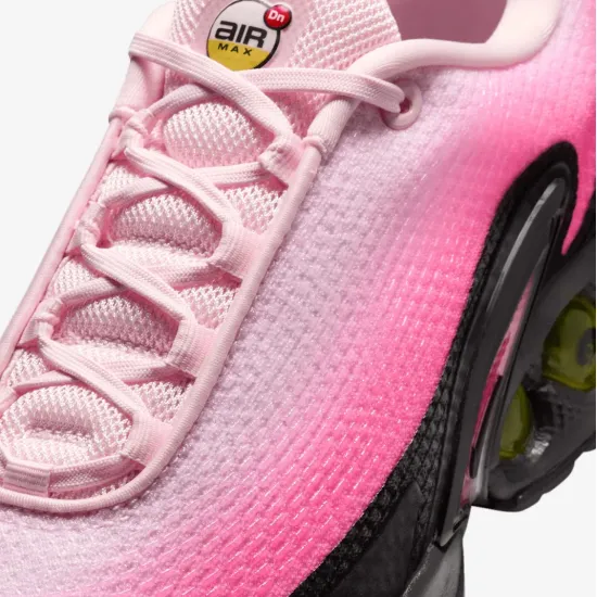 Кросівки Nike Air Max Dn Premium HQ0013-600