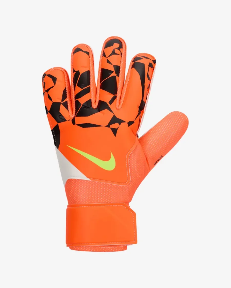 Воротарські рукавиці Nike Goalkeeper Match HQ0257-830