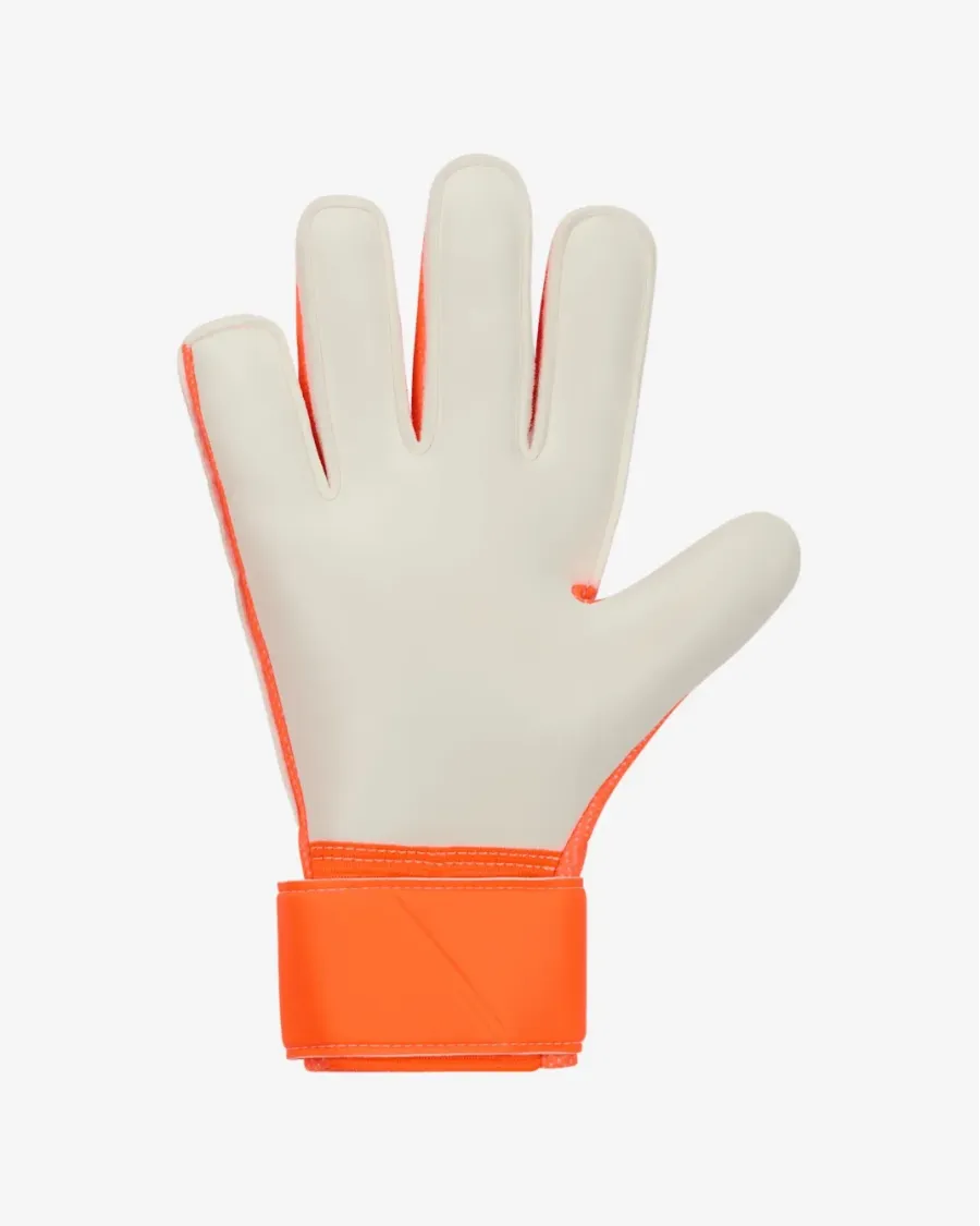 Воротарські рукавиці Nike Goalkeeper Match HQ0257-830