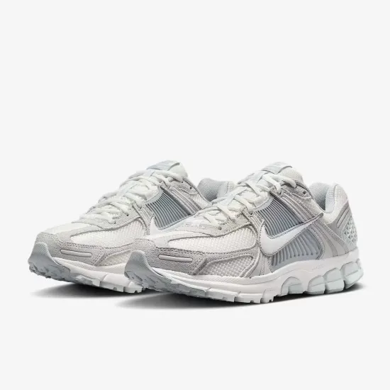 Кросівки Nike Zoom Vomero 5 HQ0458-001