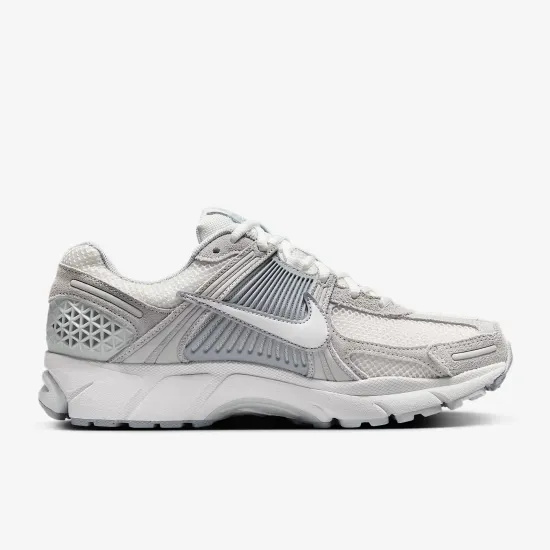 Кросівки Nike Zoom Vomero 5 HQ0458-001