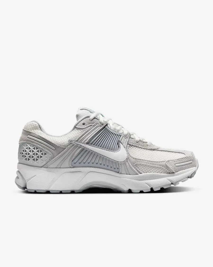 Кросівки Nike Zoom Vomero 5 HQ0458-001