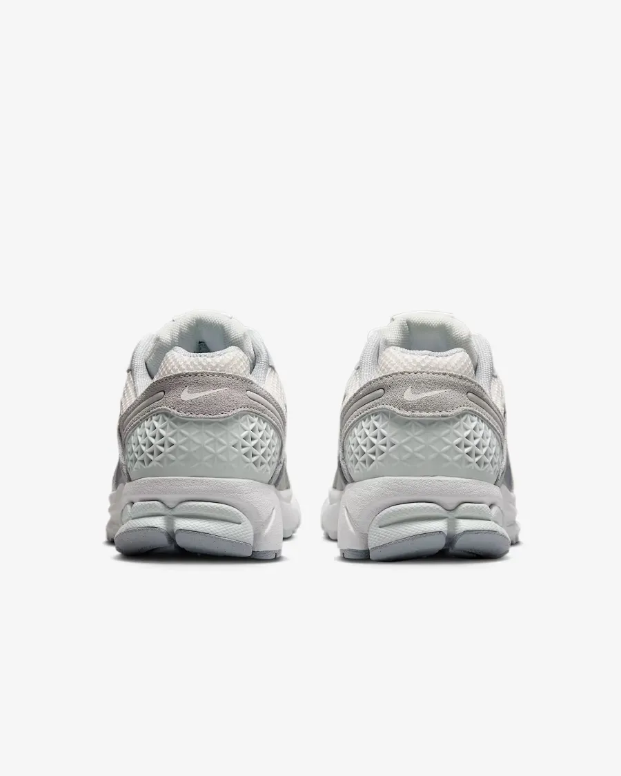 Кросівки Nike Zoom Vomero 5 HQ0458-001