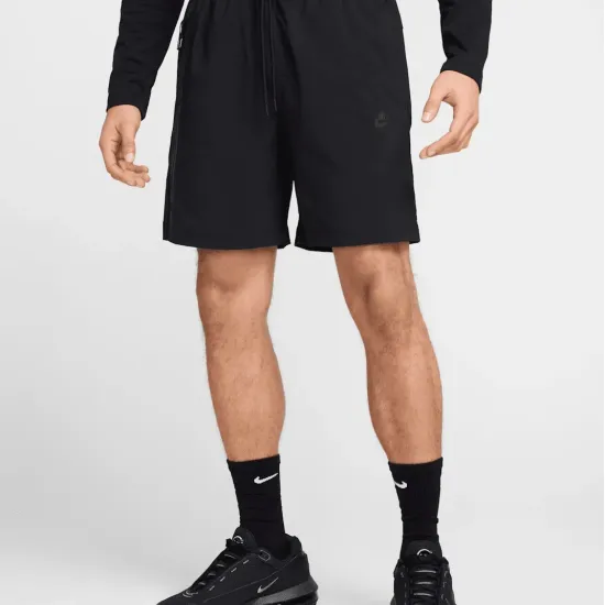 Шорти Nike Tech Woven HQ0470-010