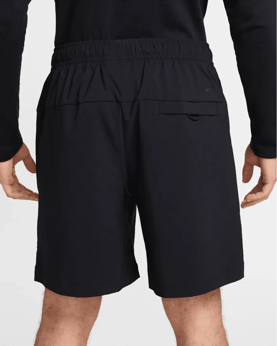 Шорти Nike Tech Woven HQ0470-010