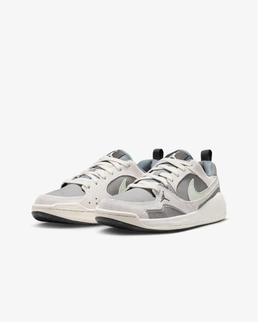 Кросівки Nike Air Jordan CMFT Era HQ0506-003