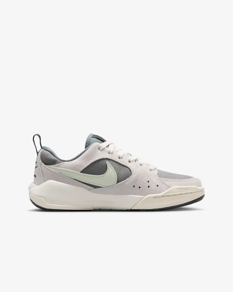 Кросівки Nike Air Jordan CMFT Era HQ0506-003