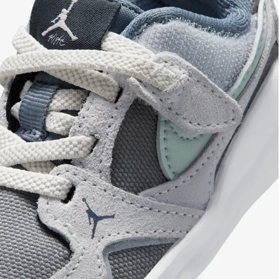 Кросівки Nike Air Jordan CMFT Era HQ0508-003
