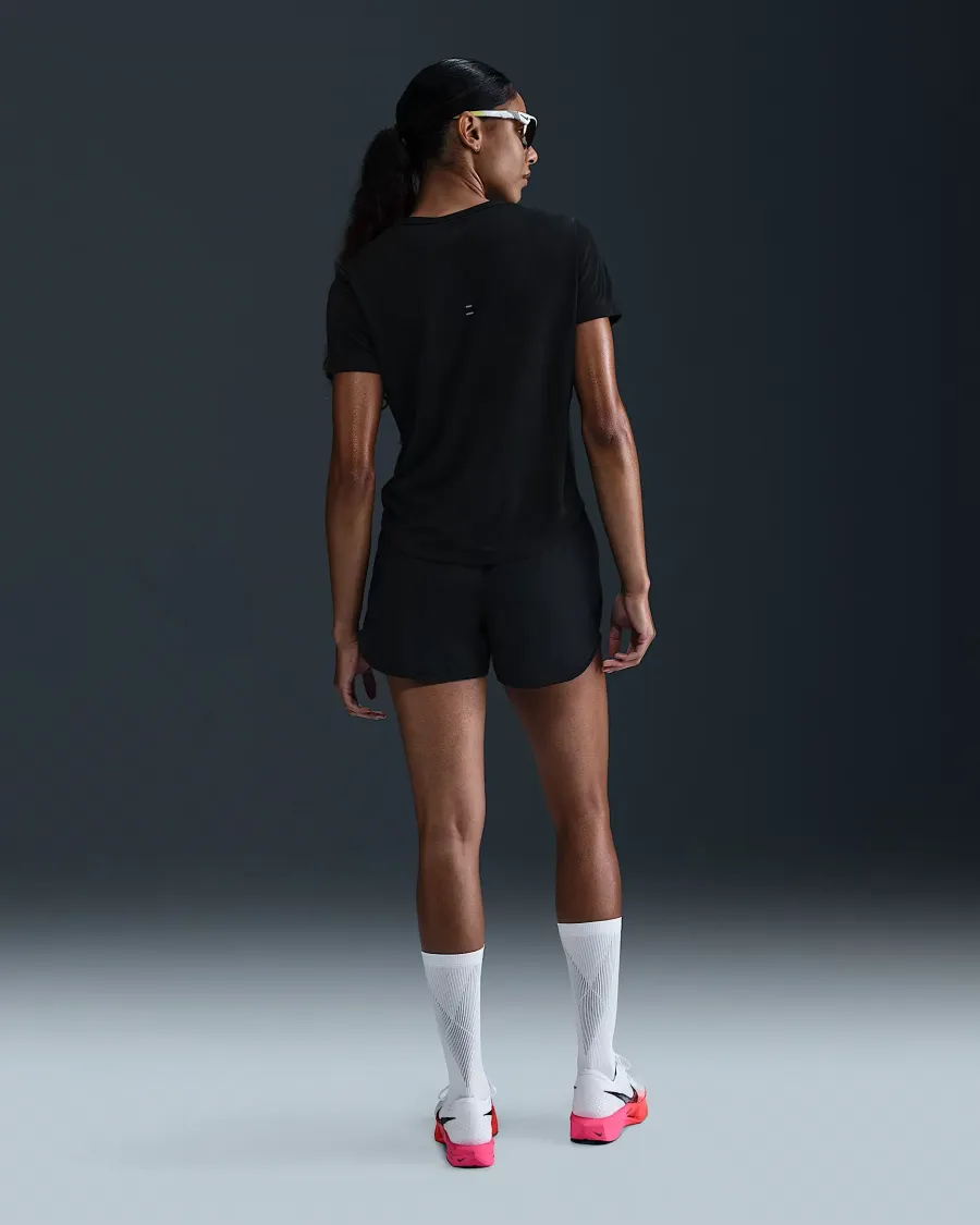 Футболка Nike Tempo Dri-FIT SS Top HQ0648-010