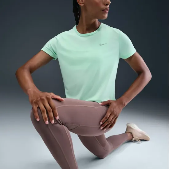 Футболка Nike Tempo Dri-FIT SS Top HQ0648-353