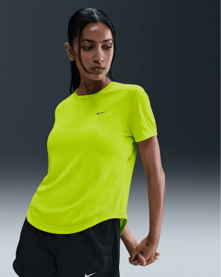 Футболка Nike Tempo Dri-FIT SS Top HQ0648-389